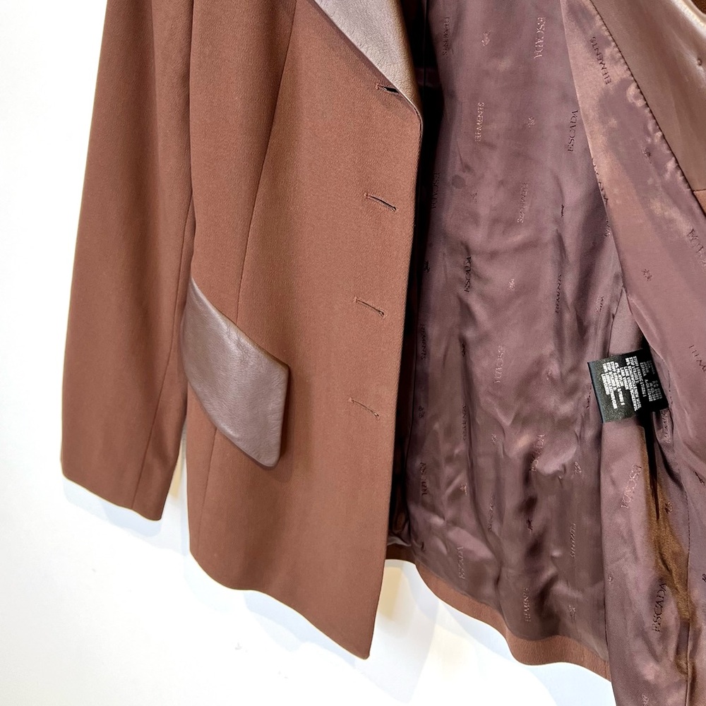 ESCADA Elements/Vintage women's blazer with Leather Trim and Wooden Buttons sz 6 - Picture 7 of 15